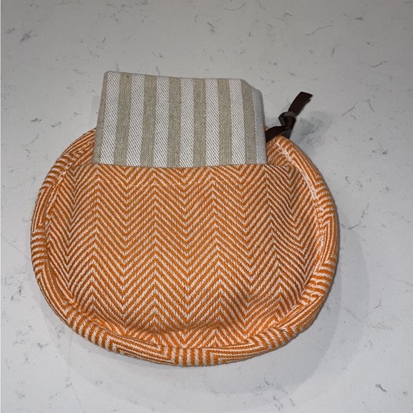 NWT Pumpkin Potholder & Kitchen Towel - Picture 2 of 5